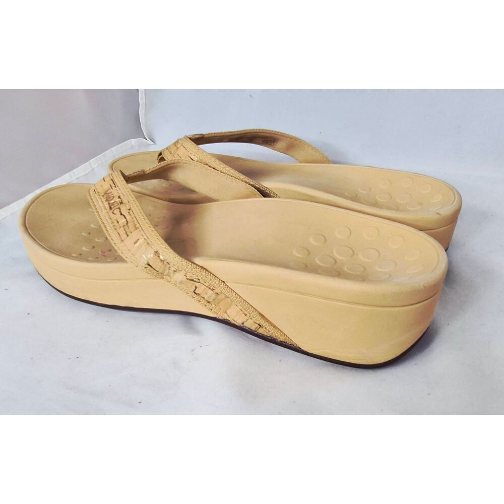 Vionic flip flops - Picture 5 of 6